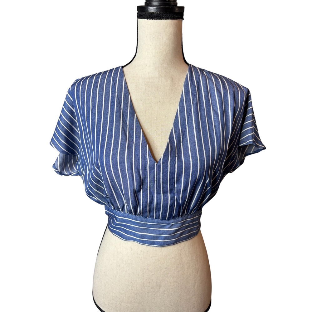 Jun & Ivy Francesca's Blue White Striped Tie Back V-Neck Crop Top Small NEW